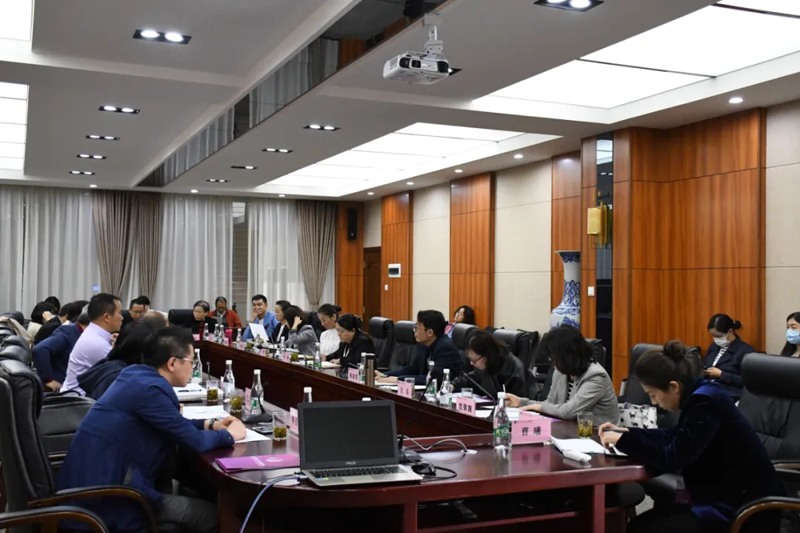 云南省民办高等教育发展专项资金项目检查验收专家组莅临云师大文理学院指导工作